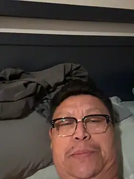Snapshot of tashaninlife chatting on 05.19.26 tashaninlife online show from 05.19.26