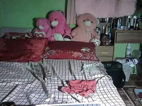 BigClit Ayana online show from 10.14.25