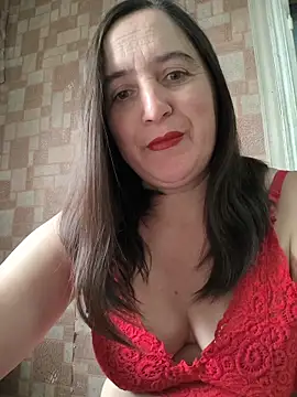 Snapshot of EvelinCutex chatting on 12.02.25 EvelinCutex online show from 12.02.25