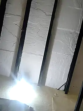 Snapshot of RAYI_Queen_2 chatting on 12.21.25 RAYI Queen 2 online show from 12.21.25