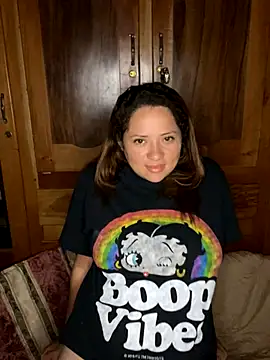 Snapshot of sabrossa chatting on 11.06.25 sabrossa online show from 11.06.25