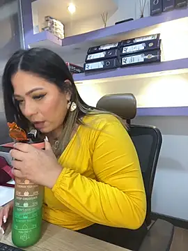 isabella horney  online show from 02.26.26