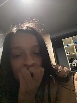 Snapshot of Evermorre chatting on 02.16.26 Evermorre online show from 02.16.26