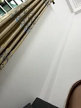 hoanghoangli online show from 03.20.26