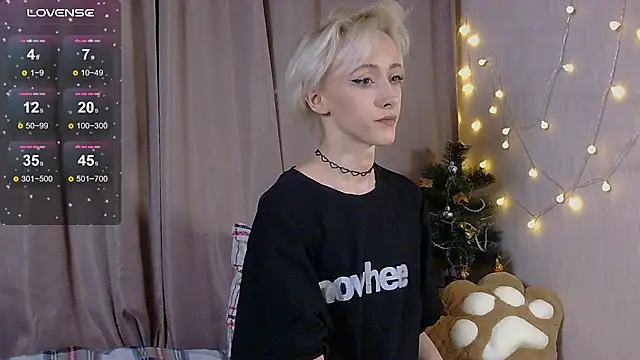 Snapshot of NextVibe_ chatting on 12.19.25 NextVibe online show from 12.19.25