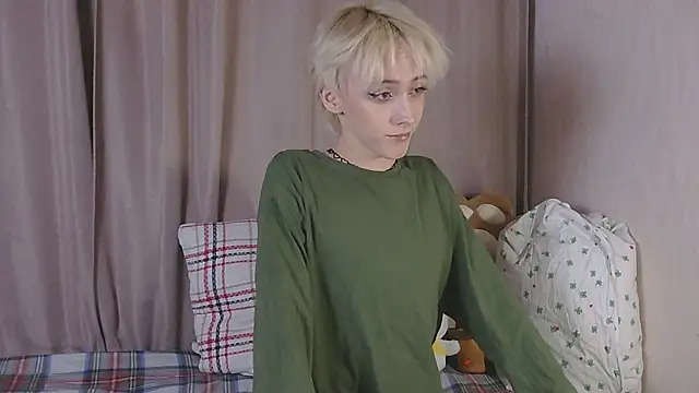 Snapshot of NextVibe_ chatting on 02.03.26 NextVibe online show from 02.03.26