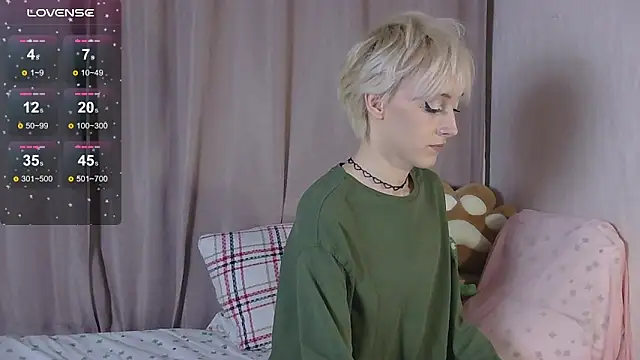 Snapshot of NextVibe_ chatting on 02.06.26 NextVibe online show from 02.06.26