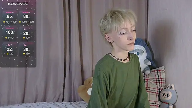 Snapshot of NextVibe_ chatting on 02.16.26 NextVibe online show from 02.16.26