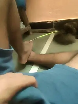 Xharmakesyoufeelorgasms online show from 02.16.26