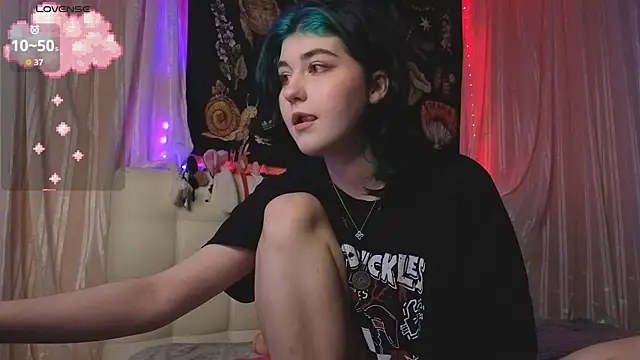 Miko Meow online show from 09.15.25