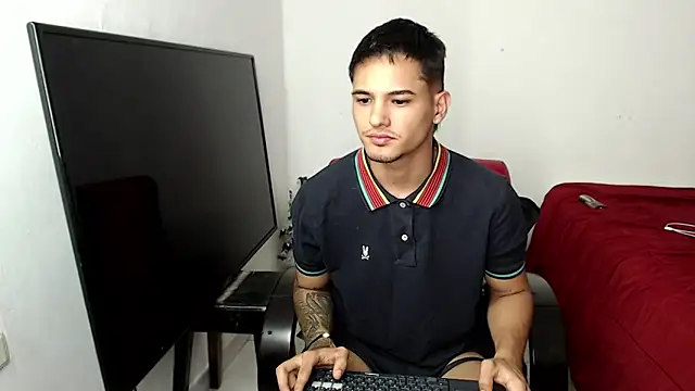 Alex mojica online show from 02.01.26