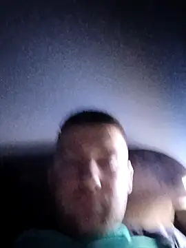 Snapshot of Mumuska chatting on 02.22.26 Mumuska online show from 02.22.26