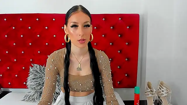 Snapshot of PleasureJasmine chatting on 10.09.25 PleasureJasmine online show from 10.09.25