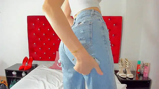 PleasureJasmine online show from 05.27.26