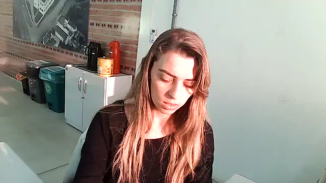 Snapshot of SweetGraciosa chatting on 09.23.25 SweetGraciosa online show from 09.23.25