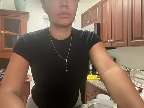 prettyykitty22 online show from 09.23.25