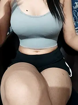 Snapshot of Your_Rubina chatting on 11.02.25 Your Rubina online show from 11.02.25