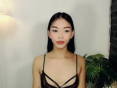 Snapshot of holyakiesha chatting on 10.16.25 holyakiesha online show from 10.16.25