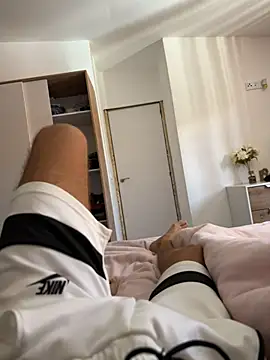 Manu97k online show from 03.04.26