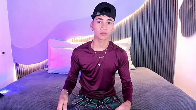 Dominic ghost online show from 11.10.25