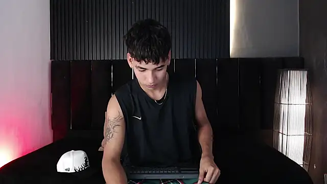 Dominic ghost online show from 12.18.25