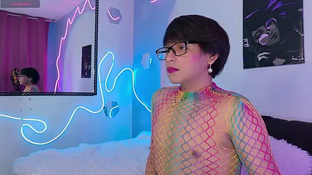 Dannyhot  online show from 11.11.25