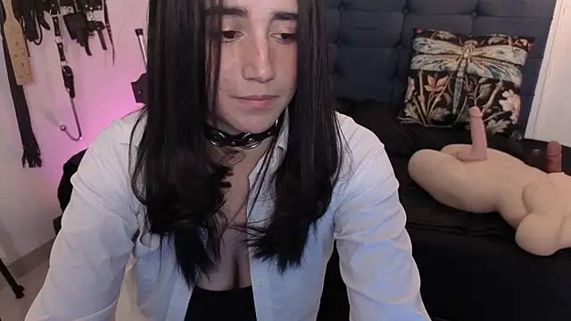 elowen halley1 online show from 09.14.25