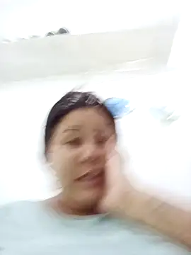 Snapshot of hera_and_kratos chatting on 04.06.26 hera and kratos online show from 04.06.26