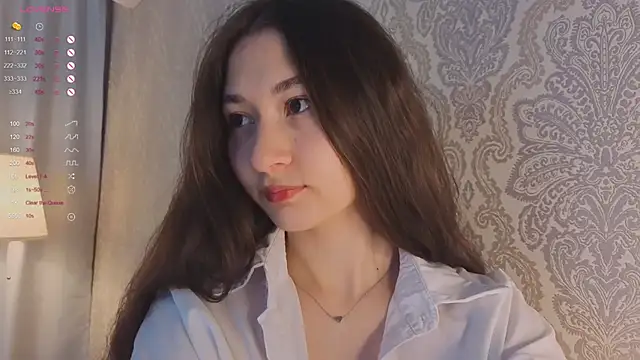 Snapshot of Trinity_Bunny chatting on 11.30.25 Trinity Bunny online show from 11.30.25