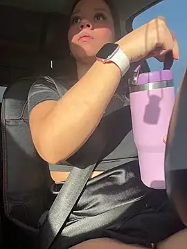 Mrs MrLove online show from 11.22.25