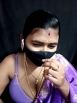 Snapshot of Tamil_Lotus chatting on 09.18.25 Tamil Lotus online show from 09.18.25