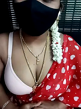 Snapshot of Tamil_Lotus chatting on 09.24.25 Tamil Lotus online show from 09.24.25