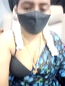 Snapshot of Tamil_Lotus chatting on 09.30.25 Tamil Lotus online show from 09.30.25