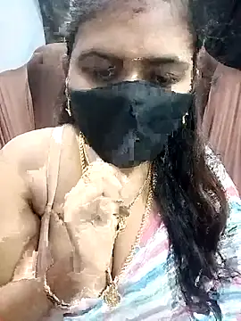 Snapshot of Tamil_Lotus chatting on 10.14.25 Tamil Lotus online show from 10.14.25