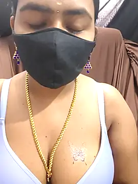 Snapshot of Tamil_Lotus chatting on 10.25.25 Tamil Lotus online show from 10.25.25