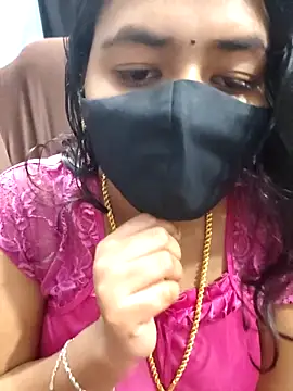 Snapshot of Tamil_Lotus chatting on 11.25.25 Tamil Lotus online show from 11.25.25