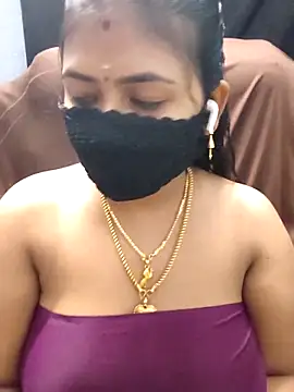 Snapshot of Tamil_Lotus chatting on 02.20.26 Tamil Lotus online show from 02.20.26