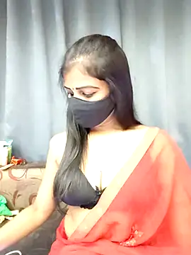 Snapshot of Misss-julli chatting on 02.01.26 Misss-julli online show from 02.01.26