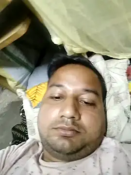 Snapshot of sumit_19 chatting on 10.23.25 sumit 19 online show from 10.23.25