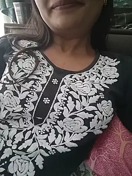 Snapshot of Vaani_Actress chatting on 05.24.26 Vaani Actress online show from 05.24.26