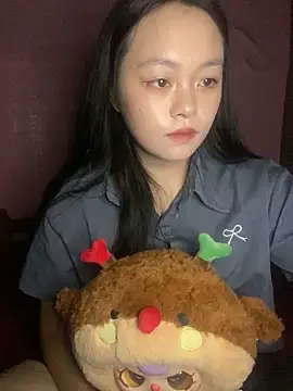 Julia-Elsa online show from 09.12.25