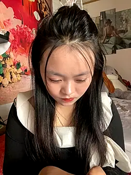 Julia-Elsa online show from 09.17.25