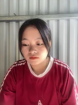 Julia-Elsa online show from 10.19.25