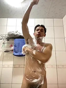 Snapshot of Foxfoxfox4 chatting on 11.01.25 Foxfoxfox4 online show from 11.01.25