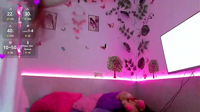 emily cooper t online show from 10.23.25