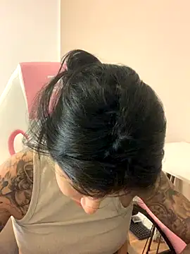 Snapshot of mrskarmaa chatting on 11.08.25 mrskarmaa online show from 11.08.25