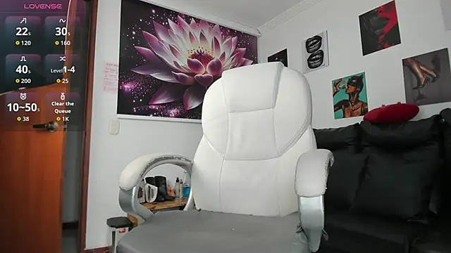 lycoris 19 online show from 09.25.25