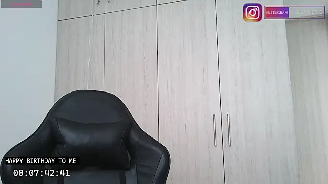 Yulienneg online show from 09.23.25