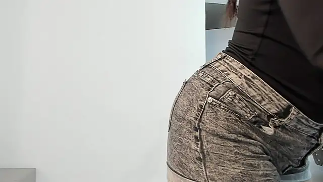 Snapshot of Angellit_Afrodita_ chatting on 10.11.25 Angellit Afrodita online show from 10.11.25