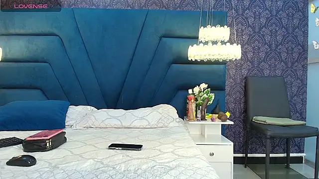 TaylerWhite online show from 01.14.26